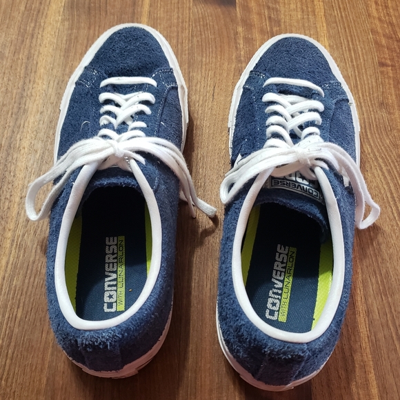 Converse Shoes - Picture 4 of 8